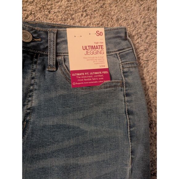 NWT SO High Rise Ultimate Jegging Junior’s 3/26 Classic Denim - Picture 3 of 6